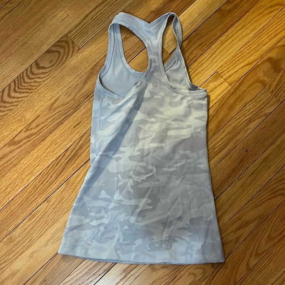 lululemon tank top - Picture 2 of 2